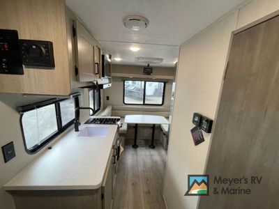 2026 Coachmen RV Catalina Summit Series 7 - Photo 7