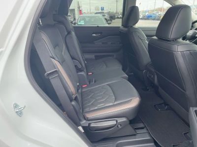 2026 Nissan Pathfinder — photo 20 view