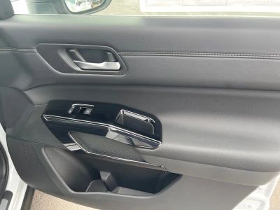 2026 Nissan Pathfinder — photo 23 view