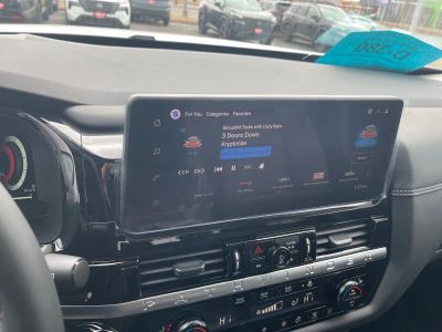 2026 Nissan Pathfinder — photo 13 view