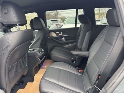 2026 Mercedes-Benz GLS - Photo 30