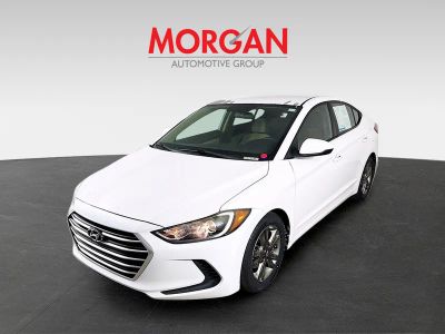 2018 Hyundai Elantra — interior view