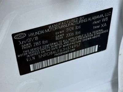 2018 Hyundai Elantra — photo 33 view