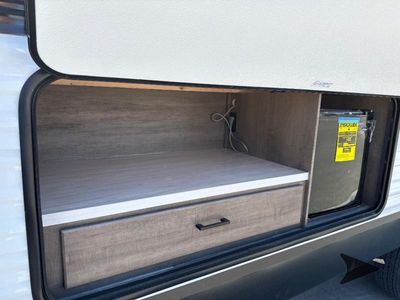 2025 Jayco Jay Flight SLX - Photo 10