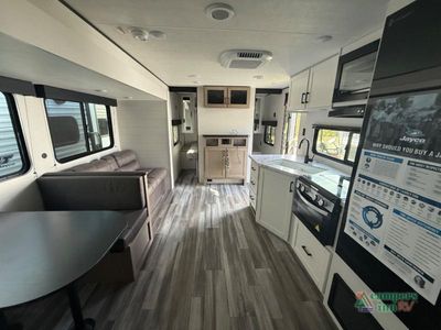 2027 Jayco Jay Flight SLX - Photo 4