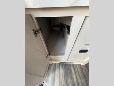 2027 Jayco Jay Flight SLX - Photo 20
