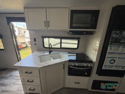 2027 Jayco Jay Flight SLX - Photo 8