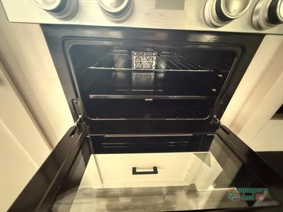2027 Jayco Jay Flight SLX - Photo 13
