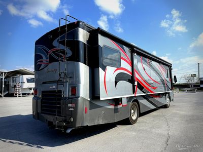 2012 Winnebago Journey - Photo 2