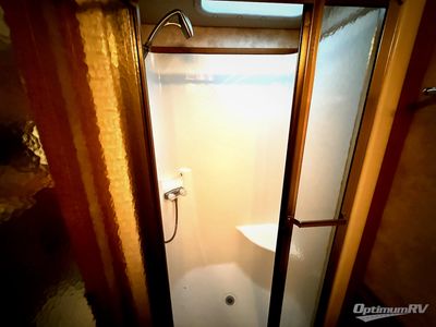 2012 Winnebago Journey - Photo 22