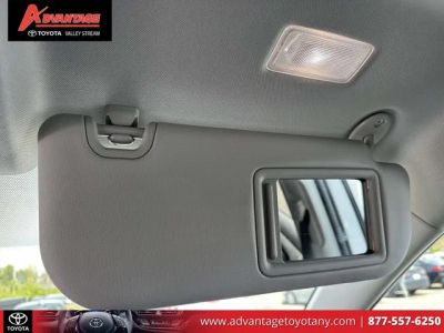 2023 Toyota RAV4 - Photo 37