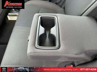 2023 Toyota RAV4 - Photo 16