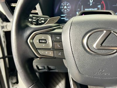 2024 Lexus GX - Photo 16