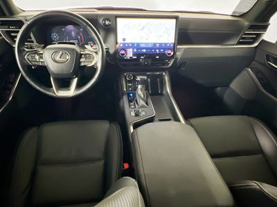 2024 Lexus GX - Photo 26