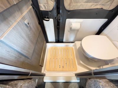 2026 Winnebago TRAVATO - Photo 16