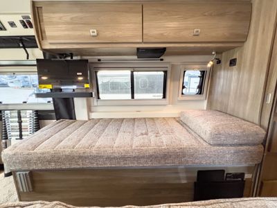2026 Winnebago TRAVATO - Photo 14