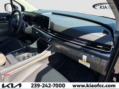 2026 Kia Carnival — photo 12 view