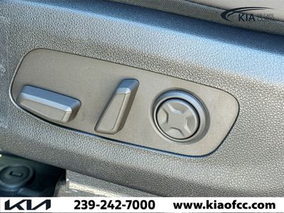 2026 Kia Carnival — photo 24 view