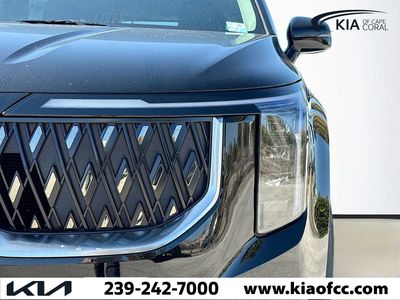 2026 Kia Carnival — photo 8 view