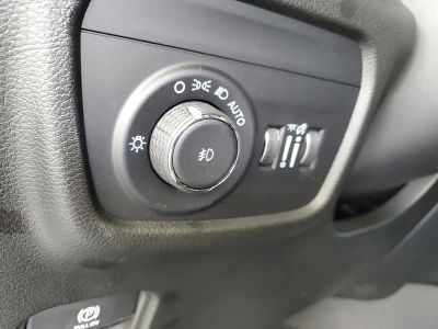 2025 Jeep Grand Cherokee — photo 21 view