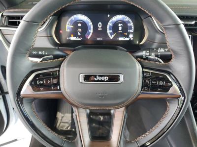 2025 Jeep Grand Cherokee — photo 22 view
