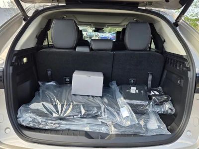 2026 Mazda CX-90 — photo 8 view