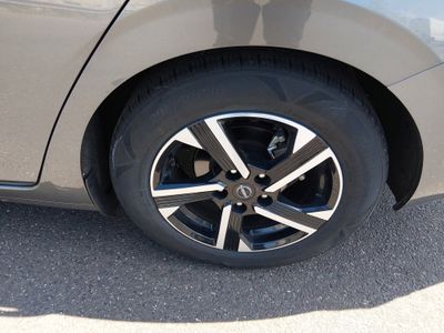 2024 Nissan Sentra — photo 10 view