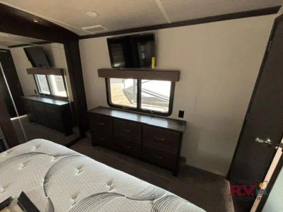 2021 Forest River RV Cedar Creek Hathaway Edition — photo 31 view