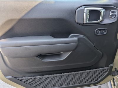 2026 Jeep Wrangler — photo 14 view