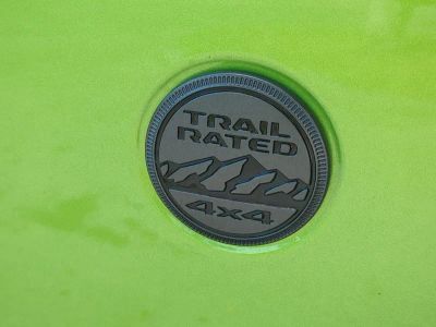 2025 Jeep Wrangler — photo 13 view