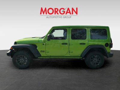 2025 Jeep Wrangler — photo 8 view