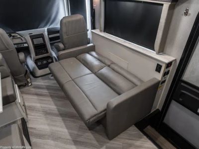 2021 Holiday Rambler Invicta - Photo 21