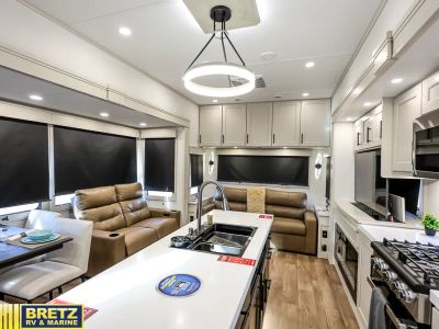2026 Grand Design Solitude - Photo 12