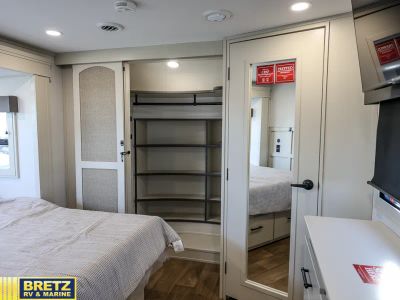 2026 Grand Design Solitude - Photo 44