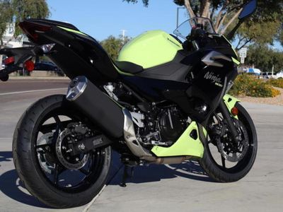 2026 Kawasaki Ninja 500 ABS Metallic Yellowish Green/Ebony - Photo 6