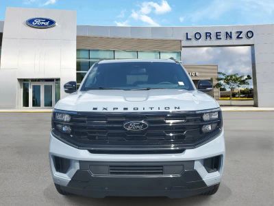 2026 Ford Expedition — side profile view