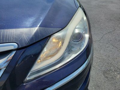2012 Hyundai Genesis — photo 9 view