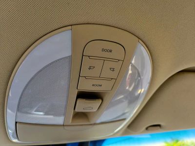 2012 Hyundai Genesis — photo 18 view