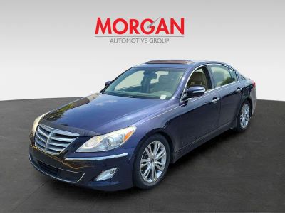 2012 Hyundai Genesis — photo 8 view