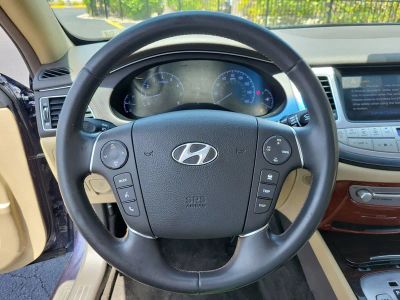 2012 Hyundai Genesis — photo 27 view