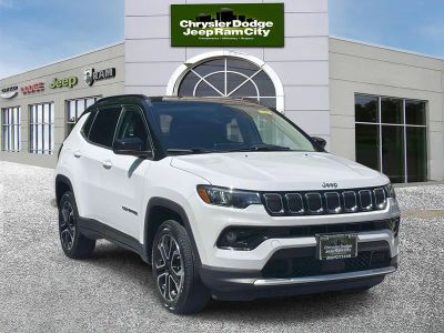2022 Jeep Compass — interior view