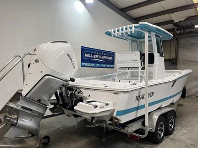 2026 Blackfin 242HB - Photo 2