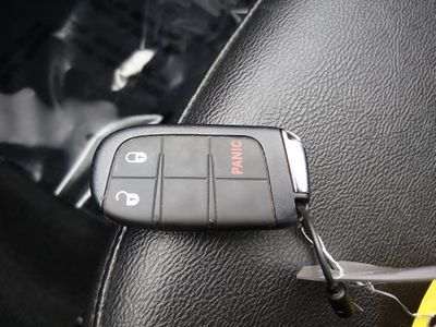 2024 Jeep Compass — photo 15 view