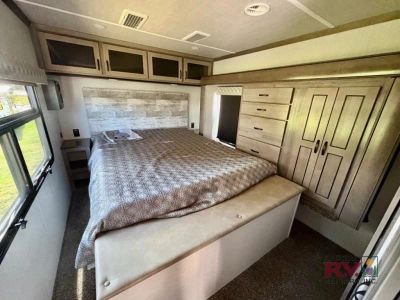 2021 Forest River RV Cedar Creek — photo 10 view