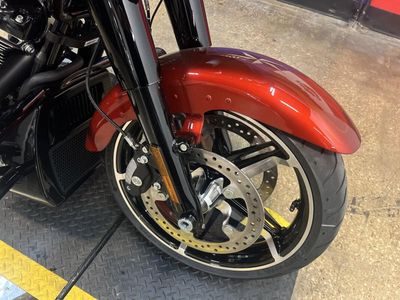 2025 Harley-Davidson FLTRX - Road Glide - Photo 11