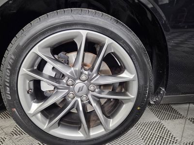 2021 Dodge Challenger — photo 9 view
