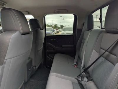 2026 Nissan Frontier — photo 13 view