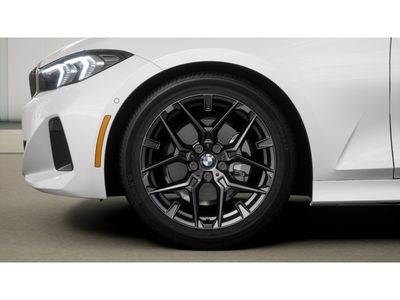 2026 BMW 3 Series - Photo 7