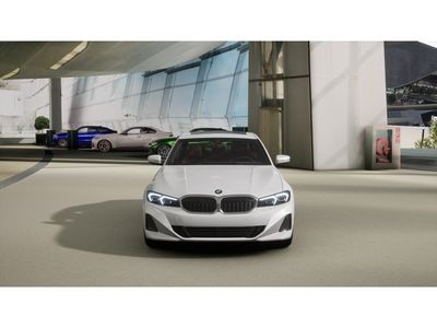 2026 BMW 3 Series - Photo 3
