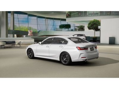 2026 BMW 3 Series - Photo 2